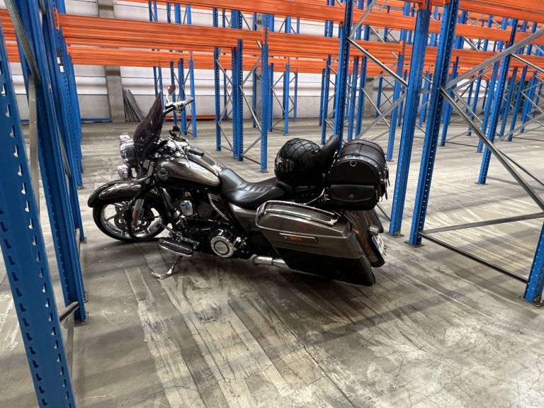 Abgabe bei der Spedition