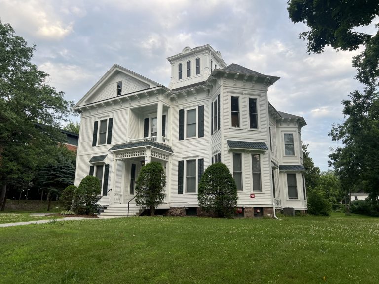 Burlington – Nashua